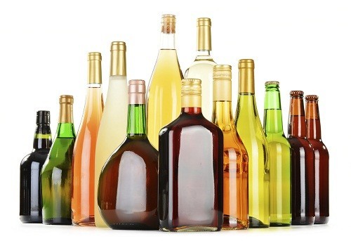Rượu là một chất lợi tiểu, dẫn tới việc đi tiểu nhiều hơn.