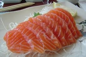Cá cũng là loại thực phẩm thiên nhiên ngon và lành đối với sức khỏe tim mạch.