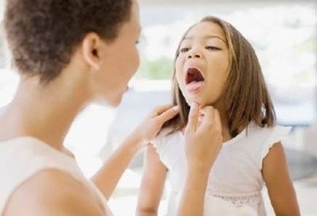 Tình trạng viêm mũi họng do thời tiết ở trẻ luôn khiến cha mẹ lo lắng…