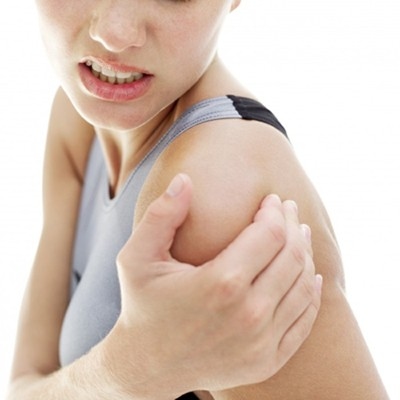 Điều trị viêm quanh khớp vai cử động thoải mái như trước