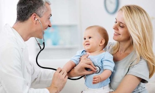 Cha mẹ nên cho trẻ đi khám chuyên khoa khi phát hiện các dấu hiệu bất thường