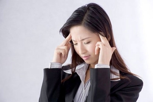 Để biết đau đầu là bệnh gì? Cũng như nguyên nhân gây triệu chứng người bệnh cần khám chuyên khoa và nghe tư vấn của bác sĩ