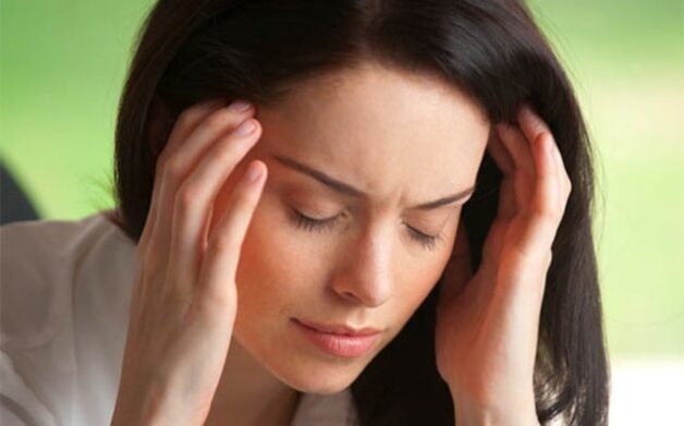 Đau nửa đầu kèm theo buồn nôn là bệnh gì?