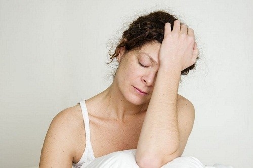 Bác sĩ có thể yêu cầu thực hiện các xét nghiệm chẩn đoán suy giáp khi người bệnh cảm thấy càng ngày càng mệt mỏi, da khô, táo bón và tăng cân hoặc đã từng có vấn đề ở tuyến giáp hoặc bị bướu cổ trước đây.