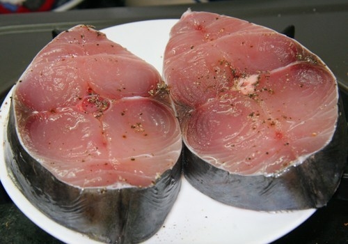 dau-nhuc-xuong-khop-nen-an-gi1