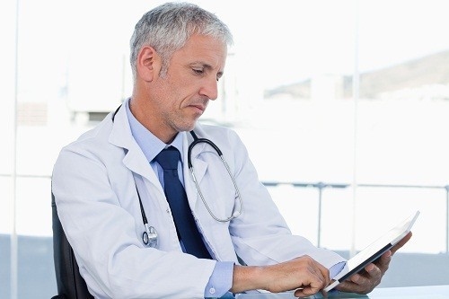 Nếu dịch não tủy mờ đục, người bệnh có khả năng bị nhiễm trùng hoặc có sự tích tụ của các tế bào máu trắng hay protein.