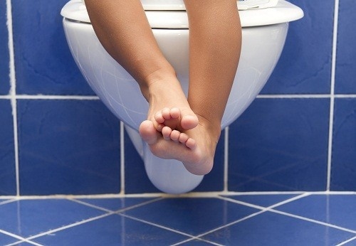 Táo bón ở trẻ em nguyên nhân gây táo bón ở trẻ