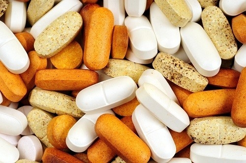 Một số loại thuốc kê đơn nhất định có thể gây ra tác dụng phụ là tăng cân.