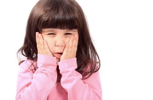 Giảm đau răng cho trẻ tại nhà Các nguyên nhân thường gặp