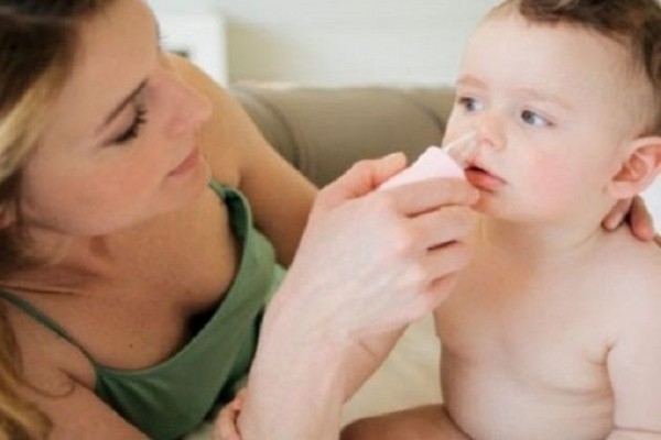 Viêm mũi cấp tính ở trẻ sơ sinh thường kéo dài từ 3 – 5 ngày