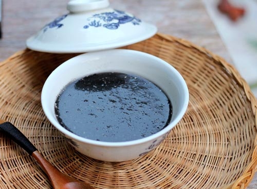 nhung-thuc-uong-loi-sua-cho-me-sau-sinh8
