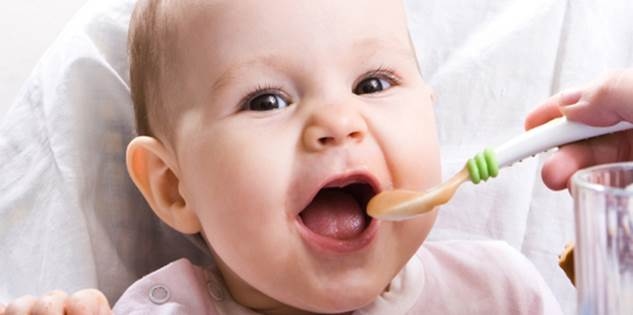 Trẻ ăn dặm sớm có nguy cơ tiểu đường
