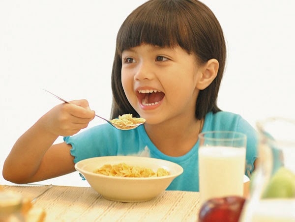 Tăng cường sức đề kháng và củng cố hệ miễn dịch cho bé sau khi ốm dậy là rất quan trọng.
