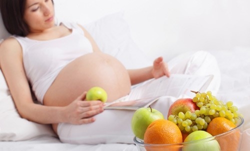 Phụ nữ mang thai cần có chế độ ăn uống phù hợp