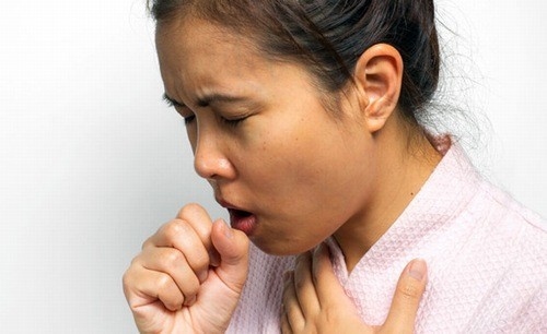 Ho, hắt hơi có thể gây són tiểu