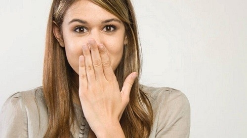Hiện tượng nấc cụt xảy ra là do sự co thắt đột ngột của cơ hoành