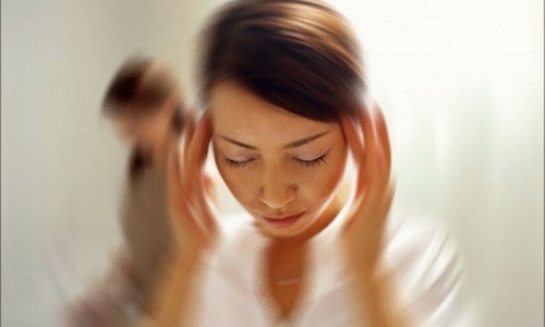 Hoa mắt, chóng mặt là triệu chứng huyết áp thấp