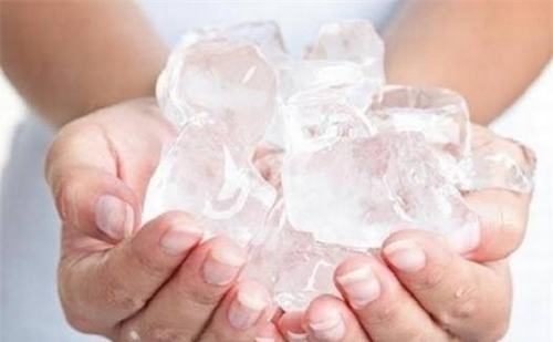 Bong Gân Cổ Chân Bao Lâu thì KHỎI & Điều Trị như thế Nào hiệu quả?