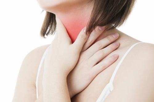 Những điều không thể bỏ qua của viêm họng cấp tính