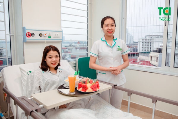 Ăn uống sau mổ trĩ 