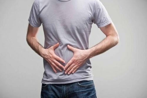 Khi bị ung thư dạ dày người bệnh có thể bị rối loạn tiêu hóa, đau bụng, sút cân nghiêm trọng...