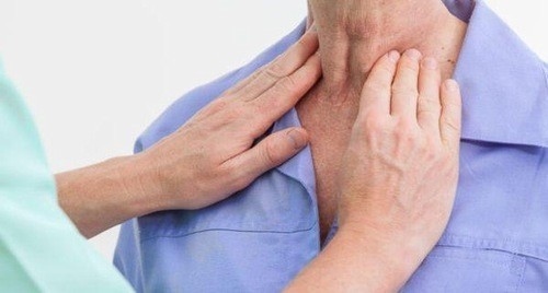 Người bệnh sưng hạch bạch huyết cần đến bệnh viện thăm khám điều trị hiệu quả