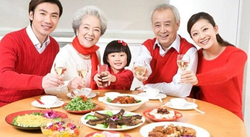 Ăn uống đúng cách và khoa học sẽ giúp cải thiện tình trạng sôi bụng