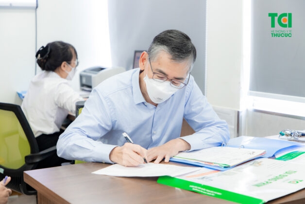 Triệu chứng của ung thư vòm họng giai đoạn 3