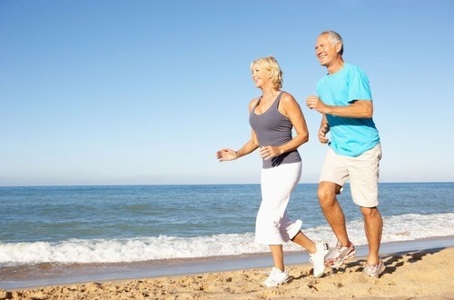 Bảo vệ xương đúng cách trong từng giai đoạn 