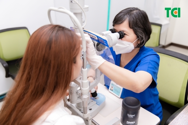 bệnh đau mắt đỏ