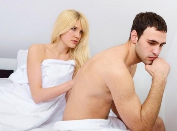 Nam giới cũng có nhiều nguy cơ mắc các bệnh lây qua đường tình dục như lậu, giang mai, sùi mào gà...