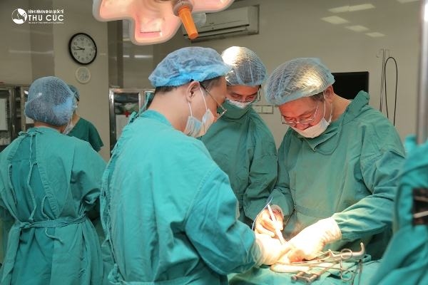 Phẫu thuật là một trong những phương pháp điều trị hiệu quả ung thư tử cung