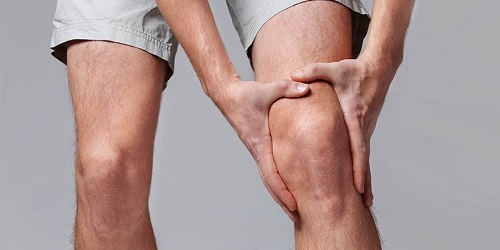 Đau xương là một trong những triệu chứng thường gặp ở bệnh nhân ung thư tuyến tièn liệt có di căn xương