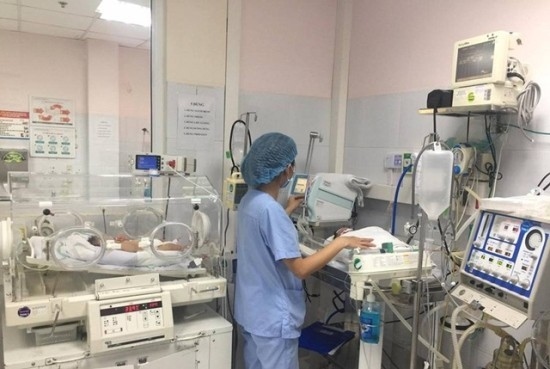 Các trường hợp may mắn không tử vong thường để lại các di chứng xuất huyết não ở trẻ sơ sinh nghiêm trọng