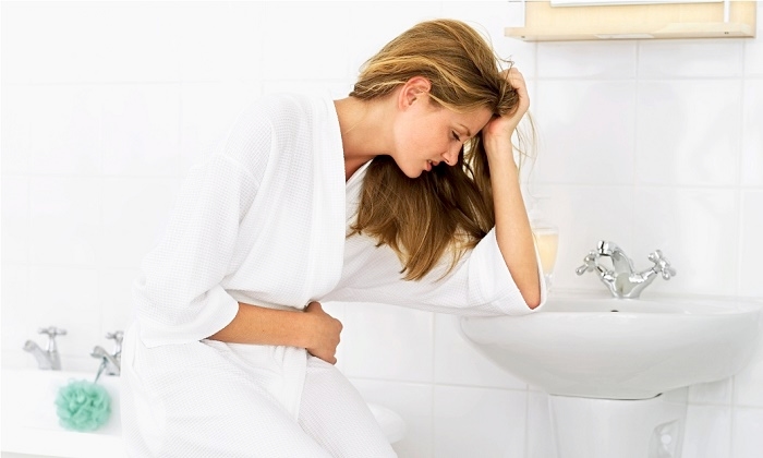 Băng huyết sau sinh để lại nhiều biến chứng nguy hiểm, có thể nguy hiểm tính mạng.