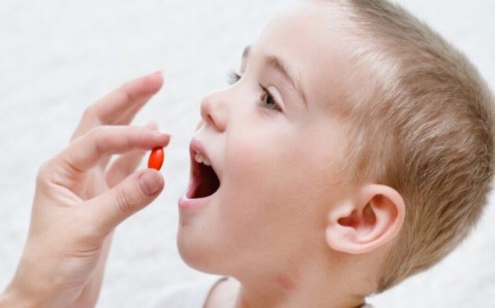 Bé bị viêm tai giữa phải làm sao? Làm sao để nhanh khỏi?
