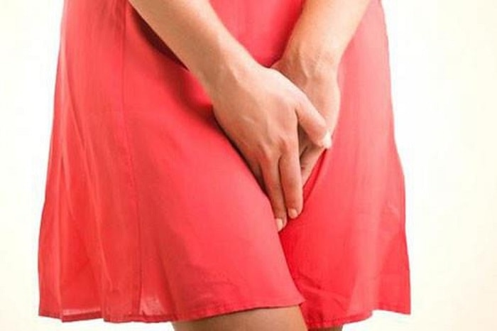 Ngứa vùng kín sau sinh điều trị thế nào?