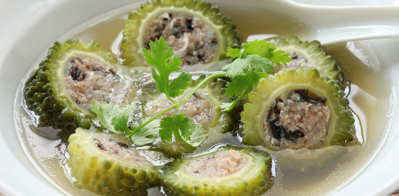 Mẹ thắc mắc ăn khổ qua khi mang thai có được không?