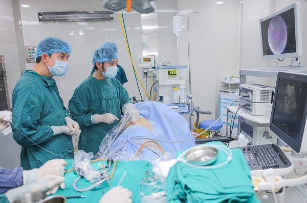 Điều trị sỏi thận bằng phương pháp tán sỏi qua da tại Thu cúc