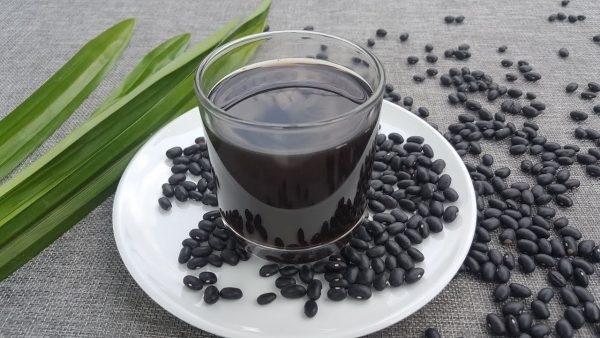 Uống nước đậu đen có tác dụng gì