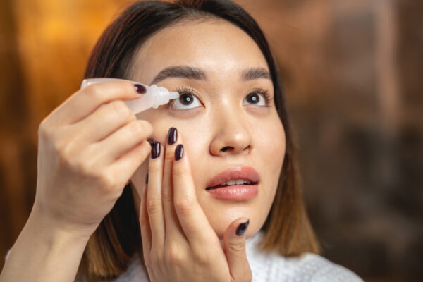 Một số biện pháp hạn chế gỉ mắt bạn bất thường 