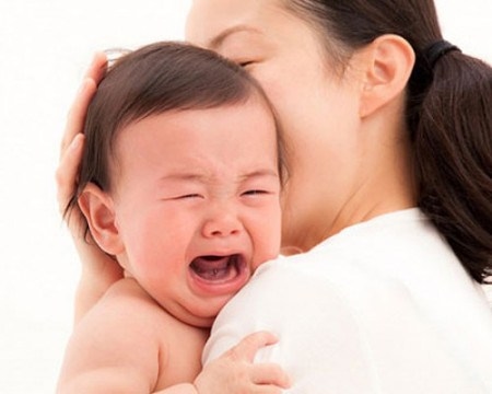 biểu hiện của trẻ nhỏ bị thiếu vitamin K