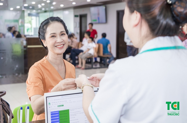 NSND Lan Hương &#8211; Nội soi dạ dày