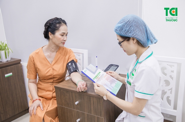 NSND Lan Hương &#8211; Nội soi dạ dày