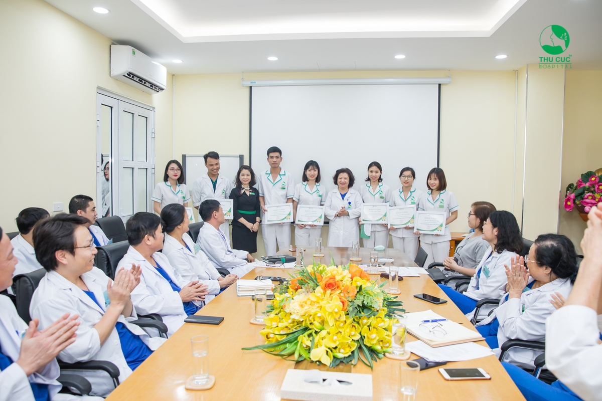 Rộn ràng Lễ khen thưởng &#8220;Hội thi Tay nghề Điều dưỡng