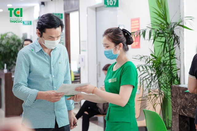 NSND Trung Anh &#8211; Khám sức khỏe