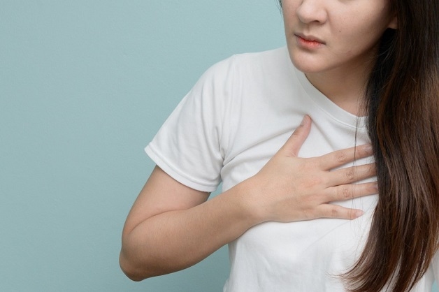 Đau ngực có thể gây ra bởi các bệnh lý tiêu hóa