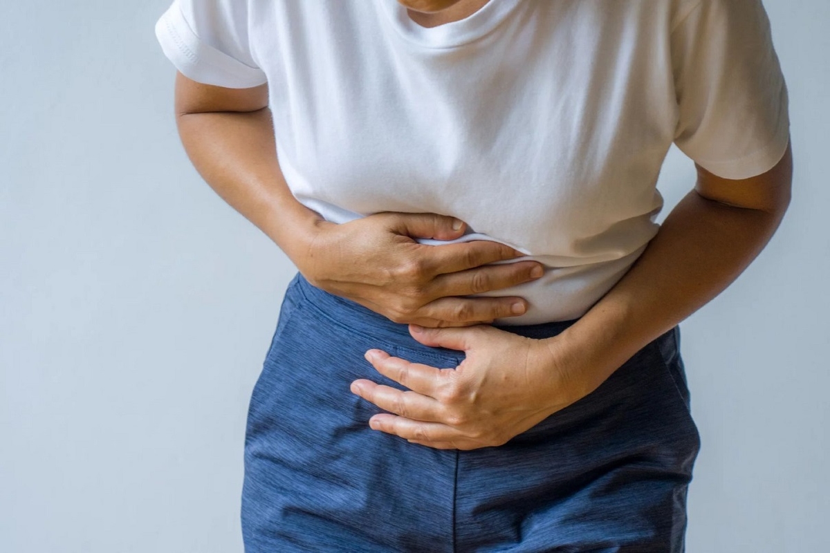 Bị thai ngoài tử cung bao lâu thì đau bụng và dấu hiệu nhận biết