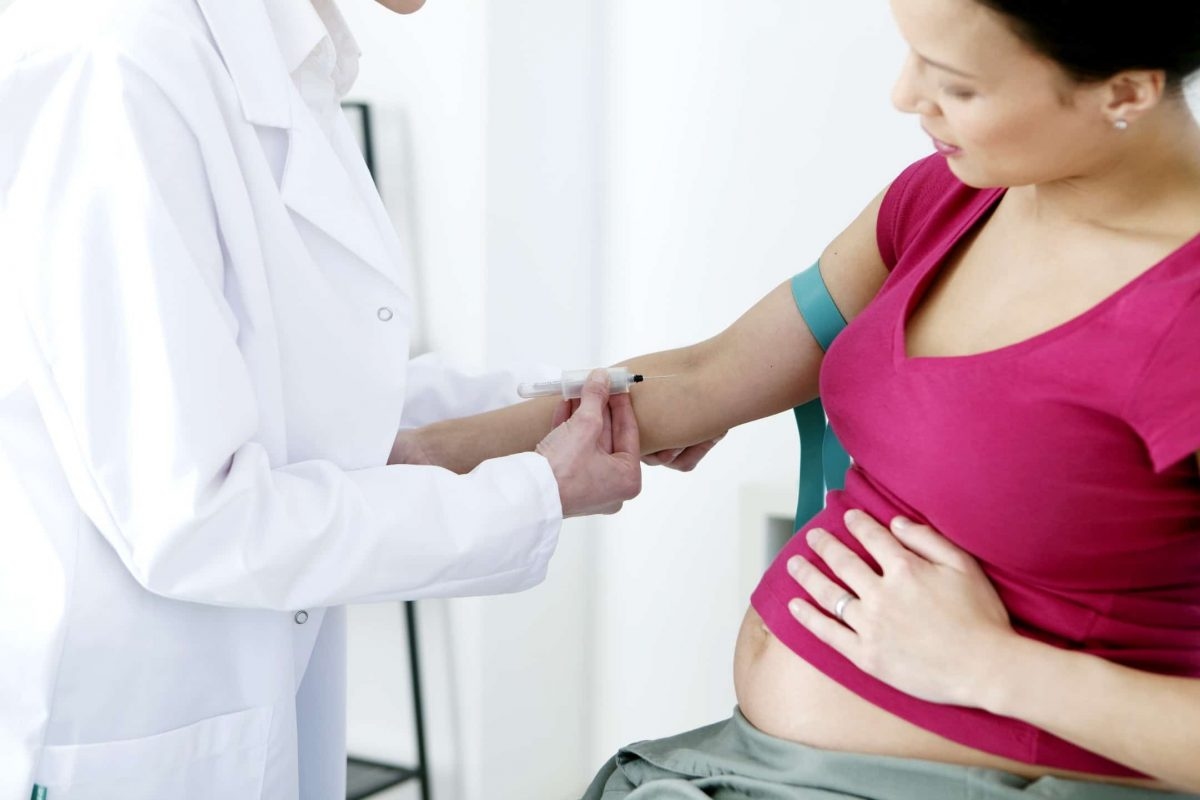 Mẹ bầu đã biết về xét nghiệm triple test chưa?