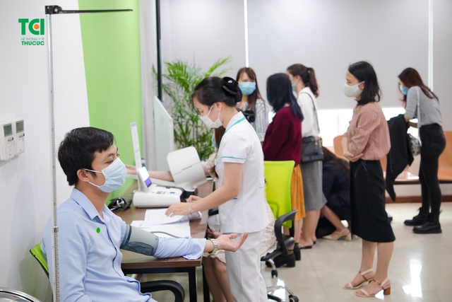 Trường ĐH Anh quốc Việt Nam (BUV) khám sức khỏe
